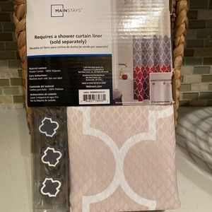NWT Shower Curtain Set
